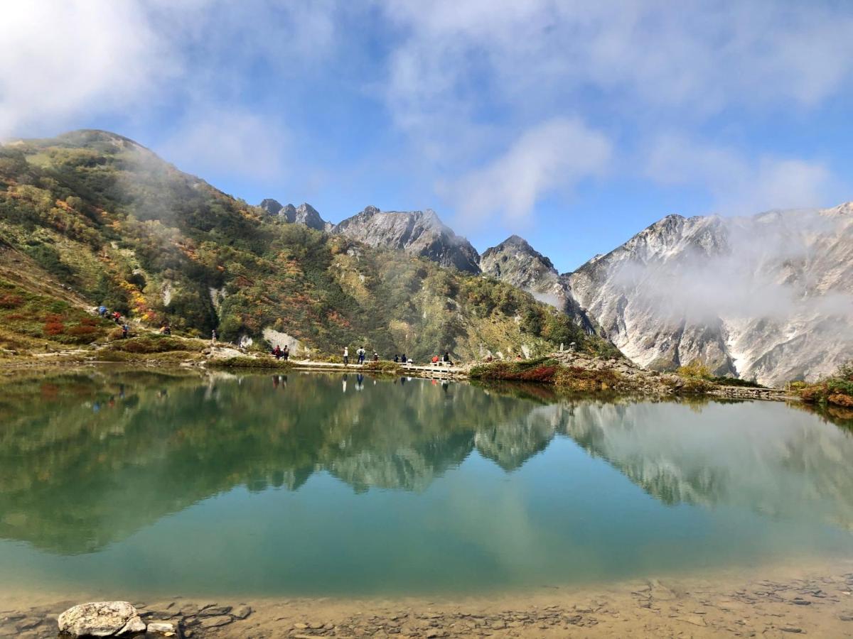 Bears Den Mountain Lodge Hakuba Exterior photo