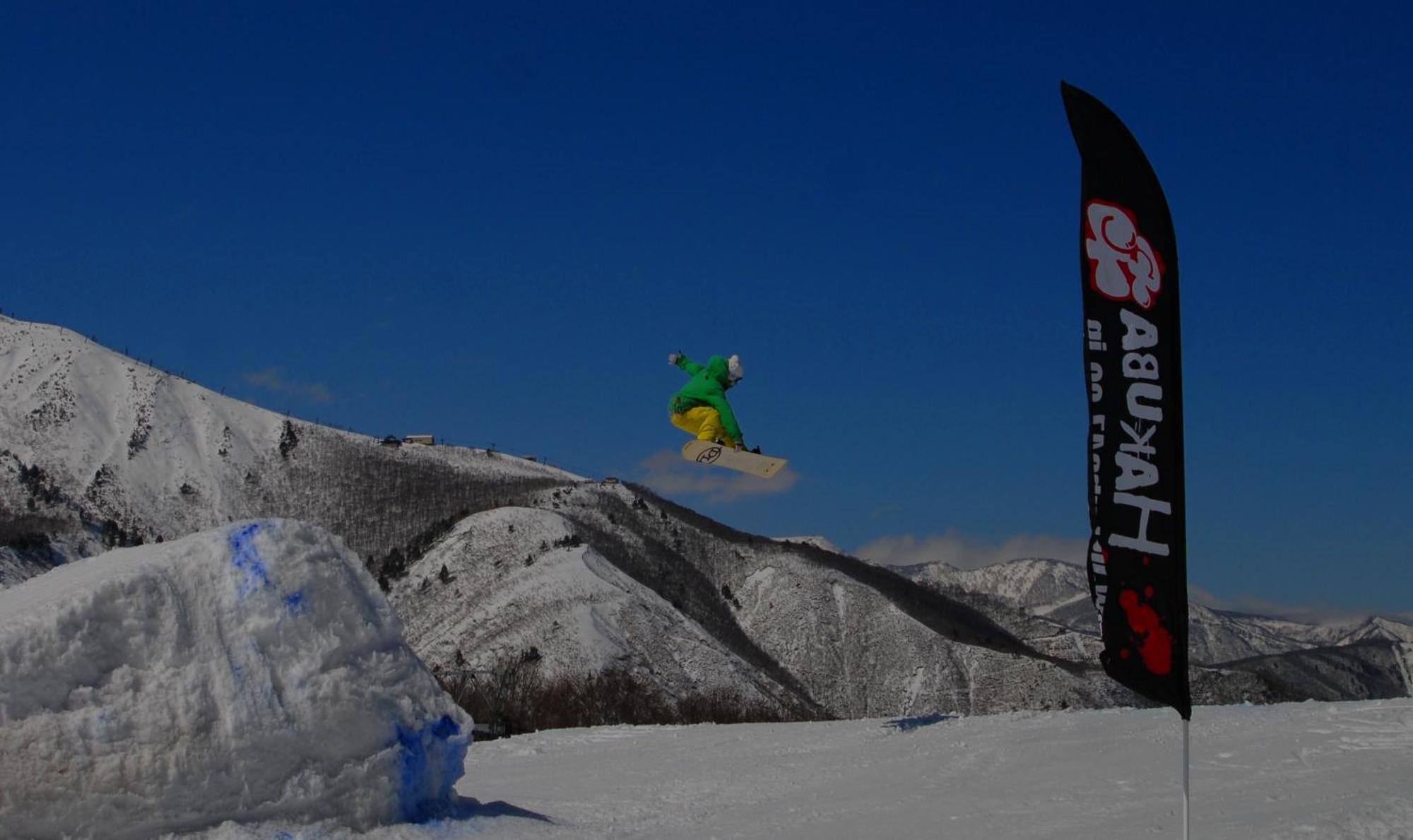 Bears Den Mountain Lodge Hakuba Exterior photo